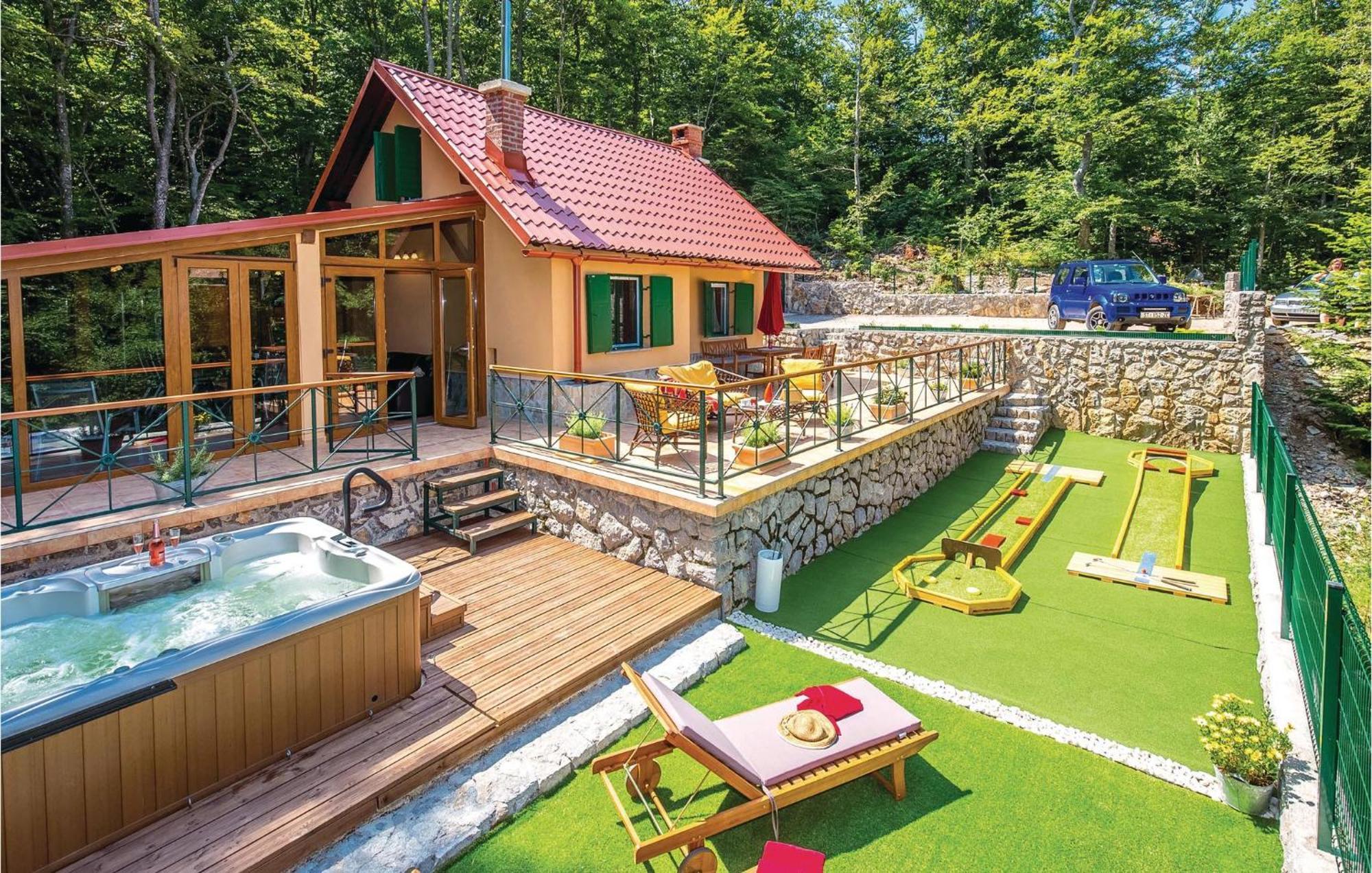 Stunning Home In Bribir With Kitchen エクステリア 写真